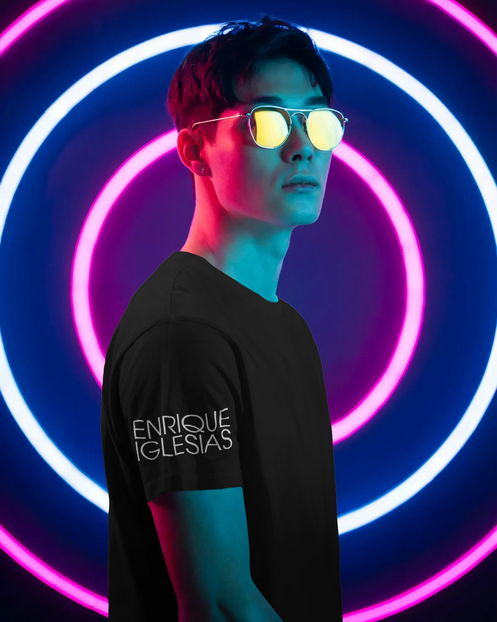 Enrique Iglesias EI Concert Graphic Printed Oversized T-shirt – premium cotton concert merch streetwear for fans.