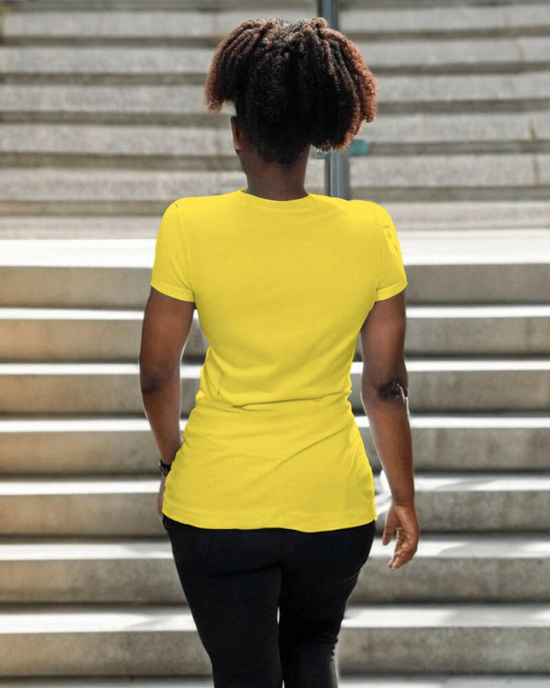 Nitorious Atelier's regular fit Yellow tee, featuring Adventure print, combines comfort and style effortlessly