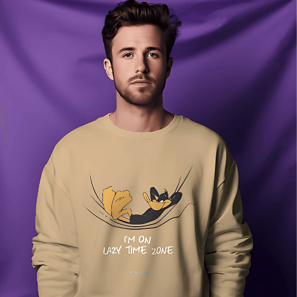 Beige Looney Tunes sweatshirt from Nitorious Atelier featuring a playful graphic of iconic characters. Made from premium cotton, this sweatshirt offers a cozy fit, perfect for casual wear with a touch of nostalgia.
