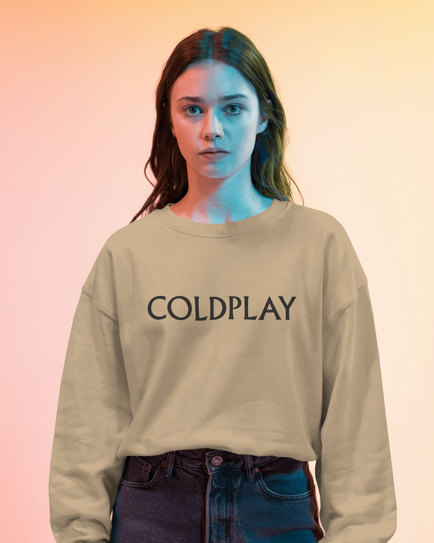 Coldplay beige sweatshirt from Nitorious Atelier, crafted from premium cotton fleece for ultimate comfort and warmth. Features a stylish minimalist design, perfect for casual outings and cosy evenings.