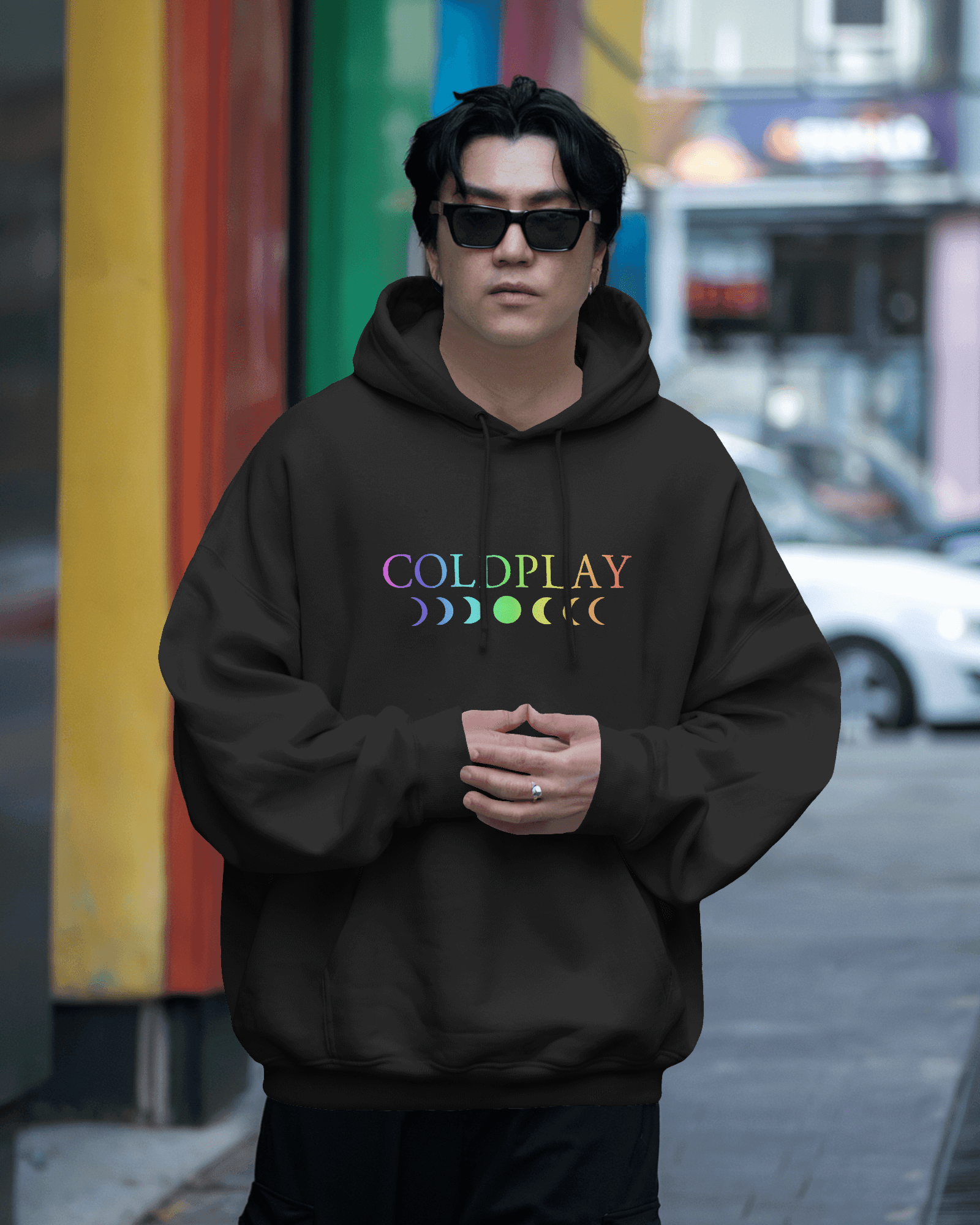 Coldplay black hoodie from Nitorious Atelier featuring a stylish and cosy design. Made from 100% premium cotton fleece, this hoodie provides superior warmth and comfort, ideal for everyday wear or chilly weather.