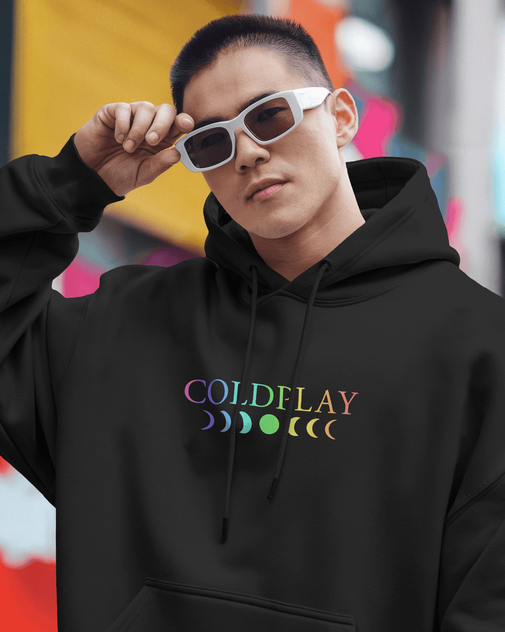 Coldplay black hoodie from Nitorious Atelier featuring a stylish and cosy design. Made from 100% premium cotton fleece, this hoodie provides superior warmth and comfort, ideal for everyday wear or chilly weather.