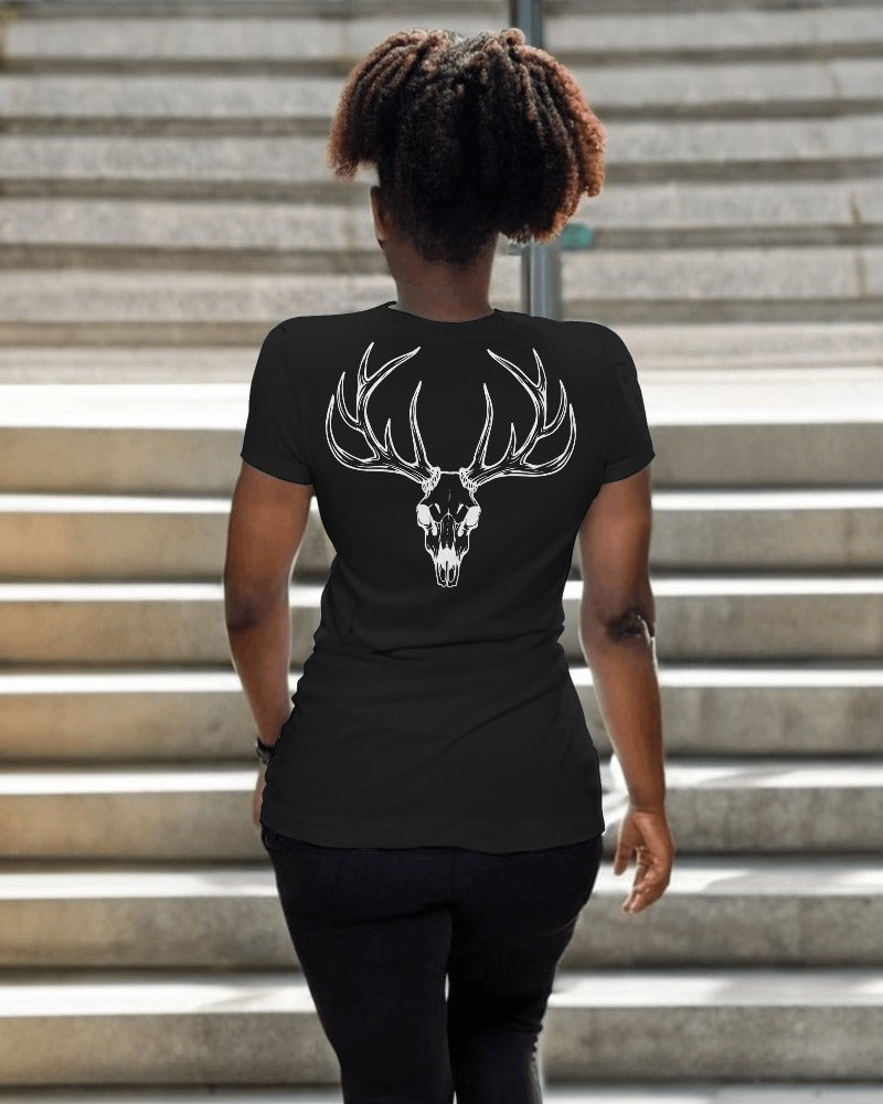 Black regular fit t-shirt from Nitorious Atelier featuring a deer graphic. Made from premium cotton, this t-shirt offers a stylish and comfortable choice for nature and wildlife enthusiasts.