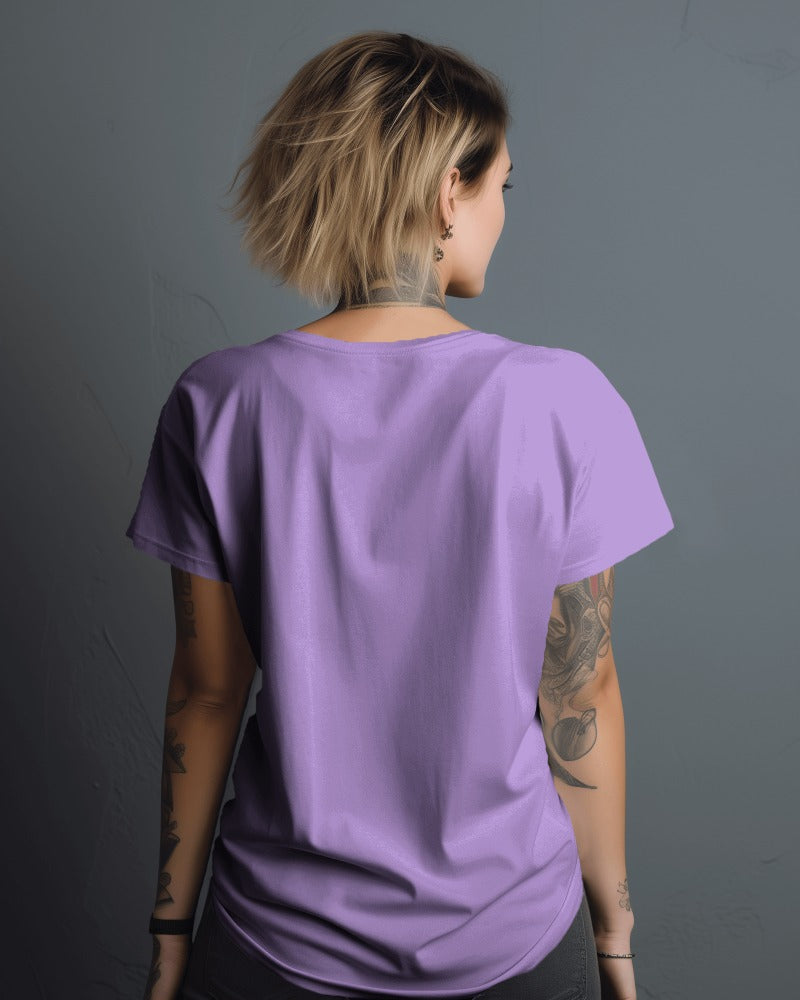 Oversized lavender Harry Potter t-shirt from Nitorious Atelier featuring a magical graphic design. Made from premium cotton, this t-shirt provides a comfortable and stylish fit for every fan.