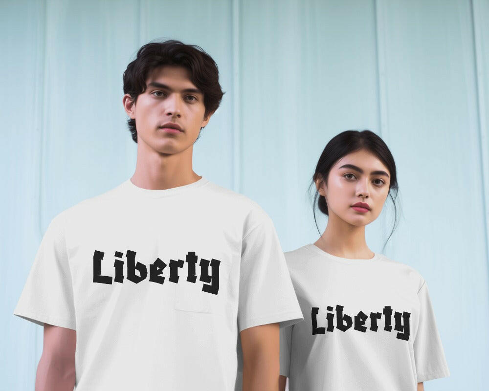  A striking t-shirt featuring a detailed and artistic graphic of the Liberty. Made from premium cotton fabric, this oversized fit t-shirt offers both comfort and a statement-making style, perfect for casual wear and expressing your love for iconic symbols.