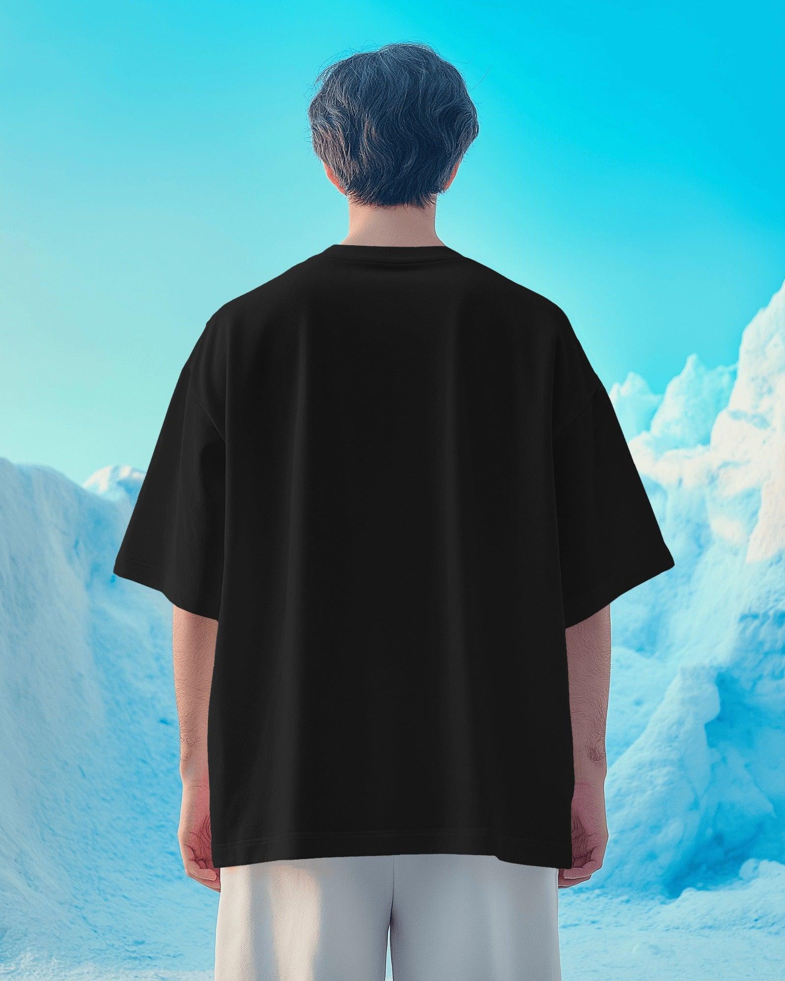Black oversized t-shirt featuring a bold Manchester graphic print. Made from premium cotton, this t-shirt offers a relaxed fit, soft comfort, and a stylish streetwear aesthetic.