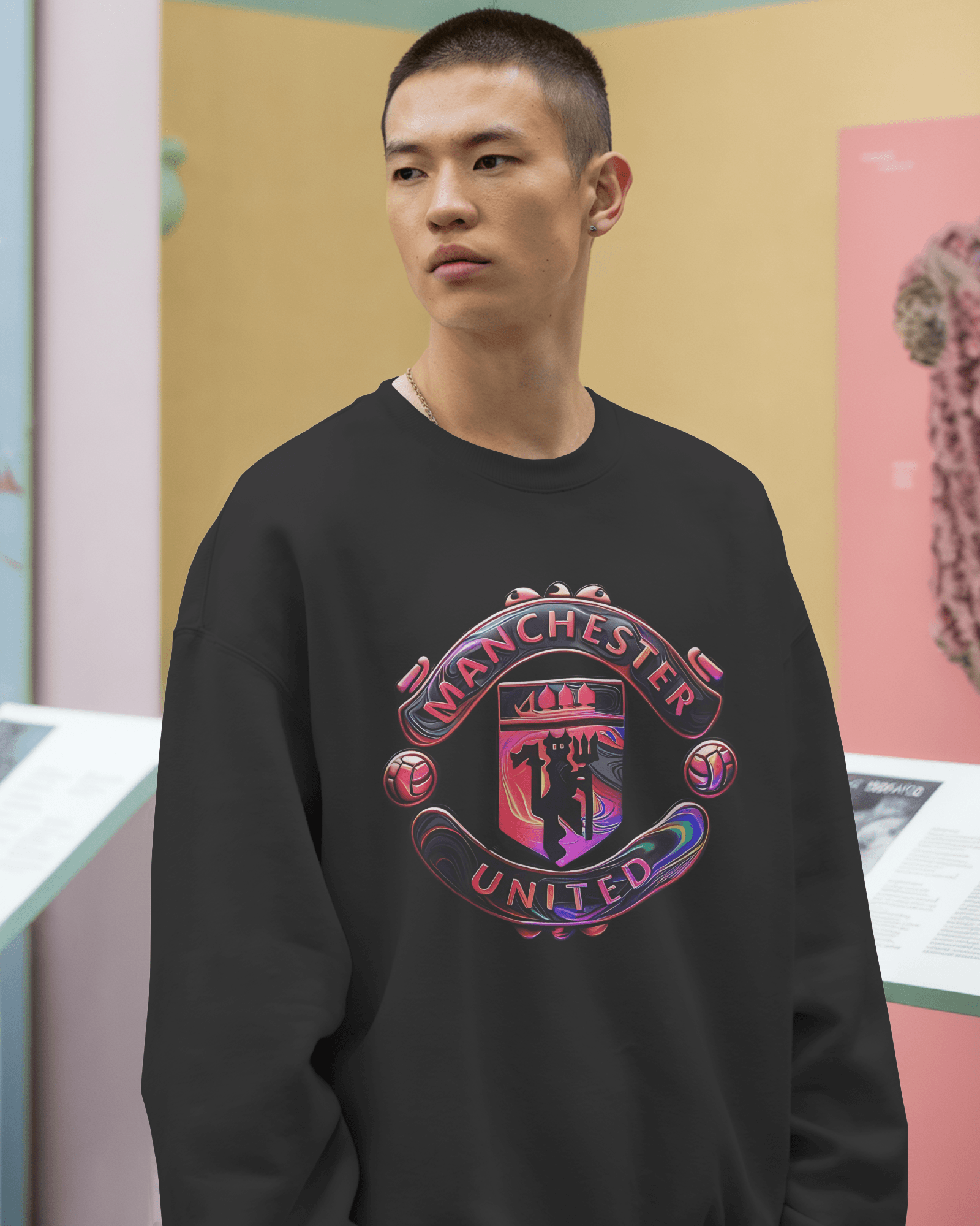 Manchester United Black Luxe Sweatshirt.