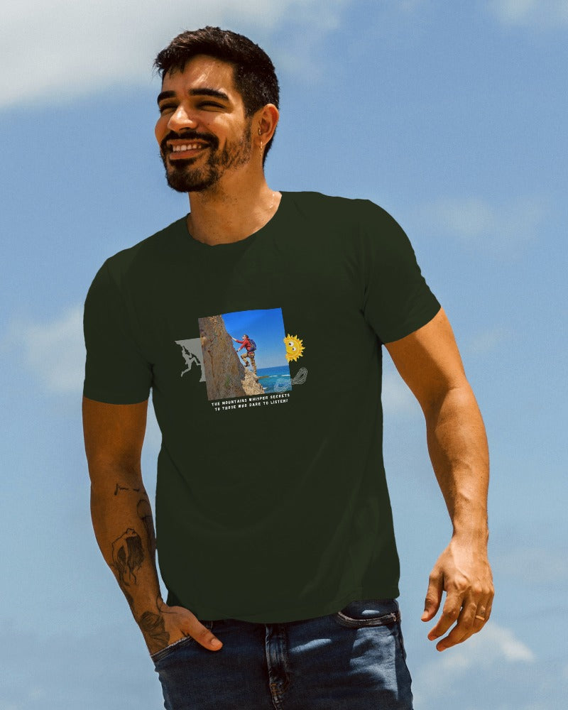 Mountain green regular fit t-shirt from Nitorious Atelier. Crafted from premium cotton, this t-shirt combines comfort with a stylish, nature-inspired hue, ideal for everyday wear.