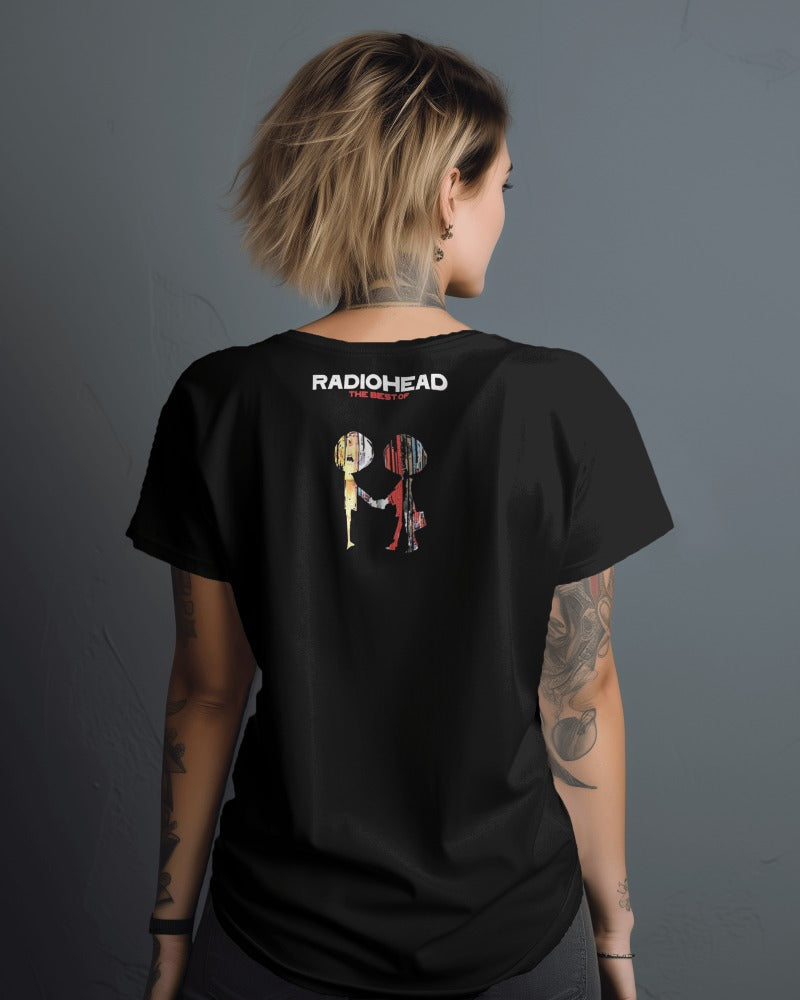 Black oversized t-shirt from Nitorious Atelier featuring a striking Radiohead graphic. Made from premium cotton, this t-shirt provides a comfortable and edgy look for fans of the legendary band.