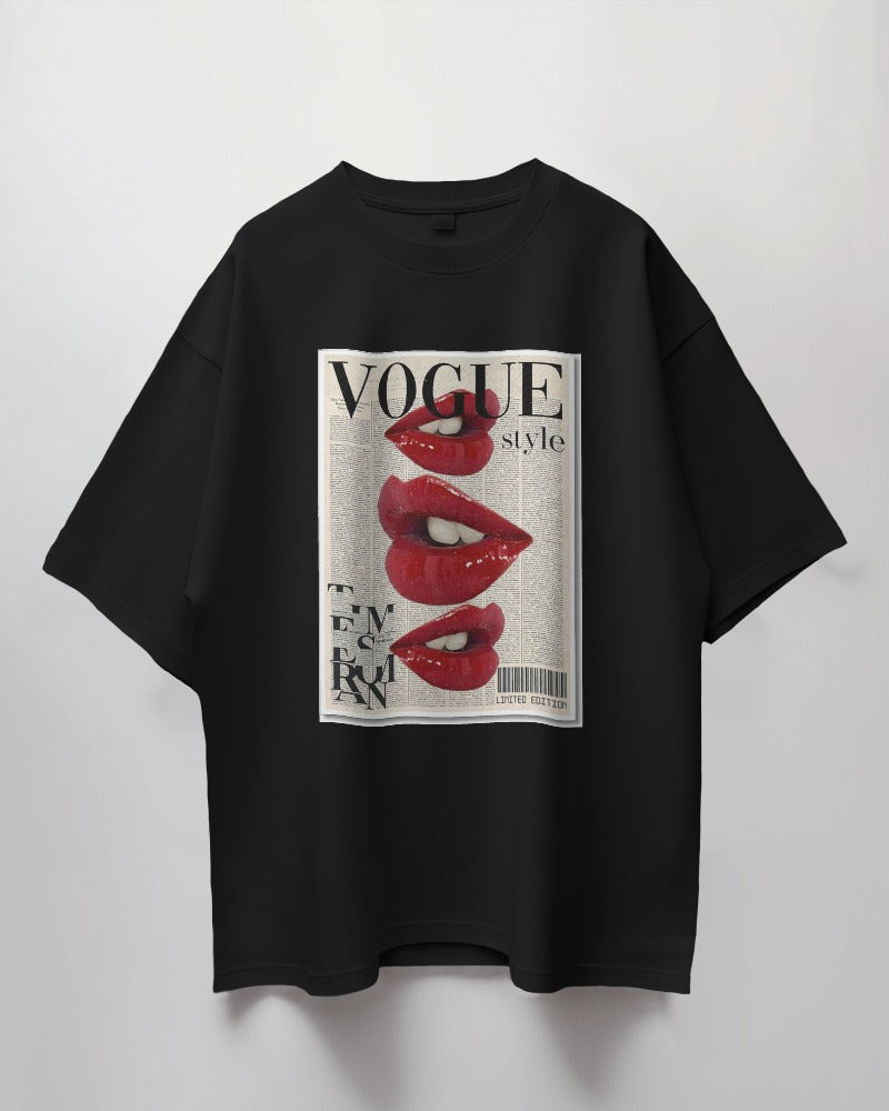 Vogue oversized black t-shirt from Nitorious Atelier featuring a stylish, minimalist design. Made from premium cotton, this t-shirt offers a comfortable and chic look, perfect for any casual outing.