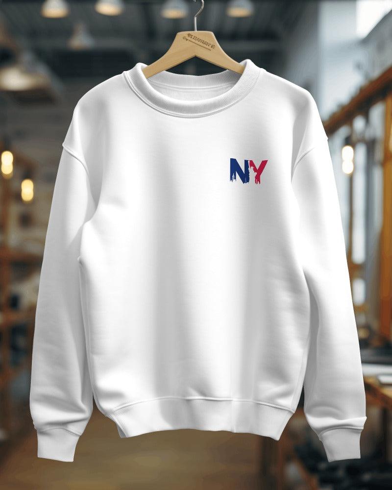 Nitorious Atelier heavy gauge Luxe sweatshirt in white with a bold New York print. Made from premium fabric for warmth and durability, offering a stylish, comfortable look with urban flair.