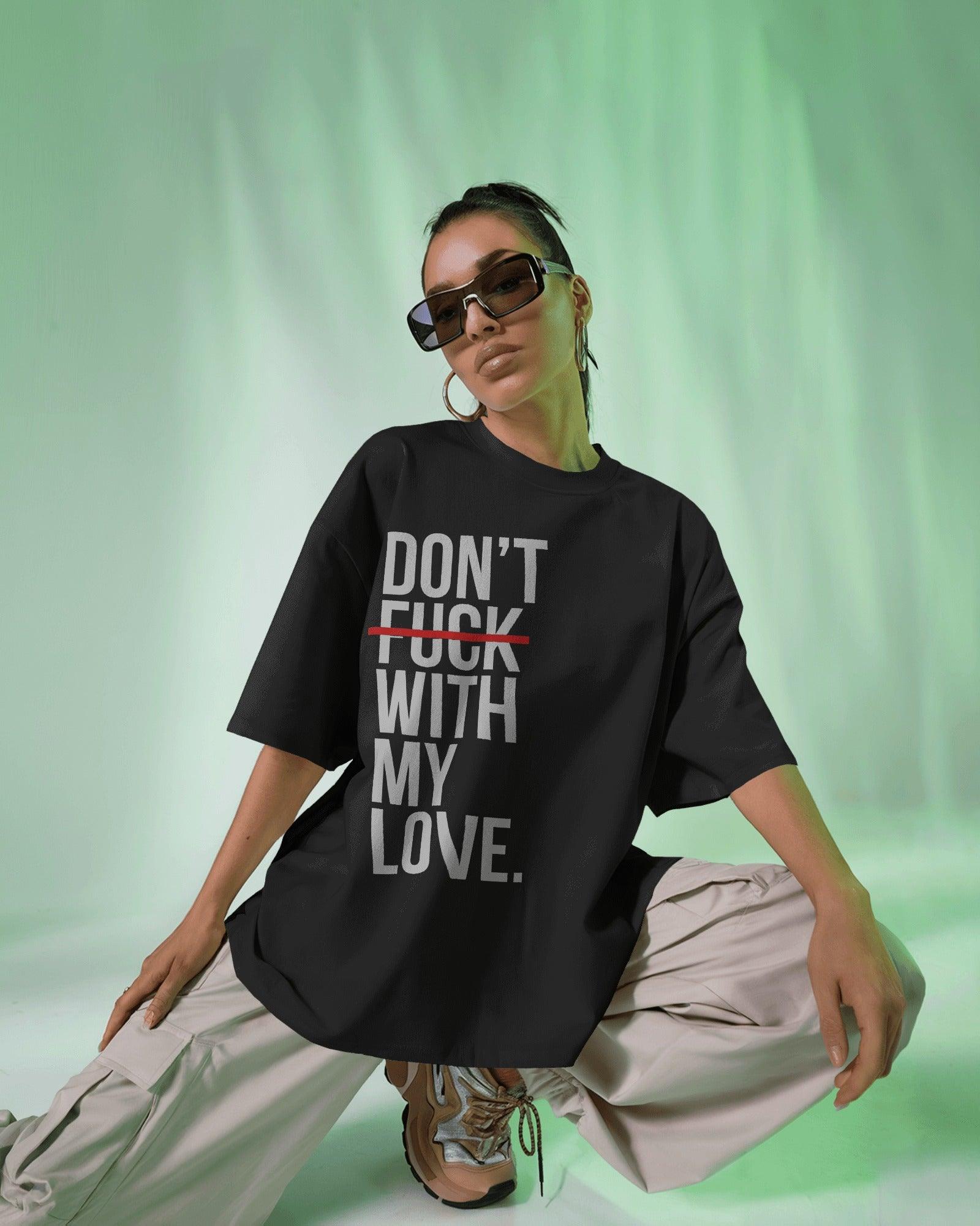 Ed Sheeran Song Black Oversized T-shirt by Nitorious Atelier. This black t-shirt showcases a striking song-inspired graphic, offering a tribute to Ed Sheeran's music. Made from premium cotton, it combines comfort with a trendy oversized fit, ideal for music lovers and casual wear enthusiasts.