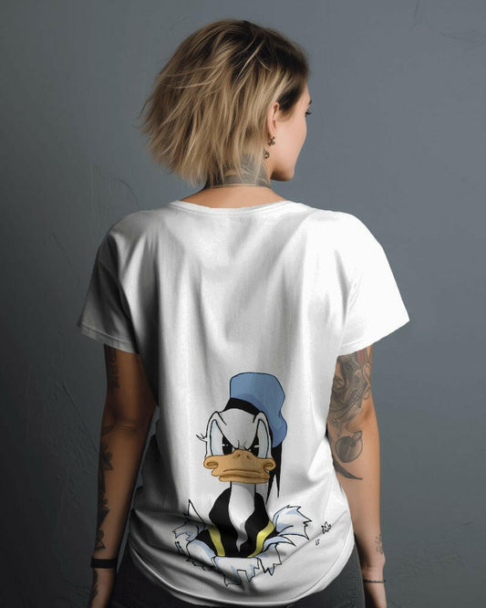 Nitorious Atelier's White regular fit tee, featuring Donald Duck print, combines comfort and style effortlessly