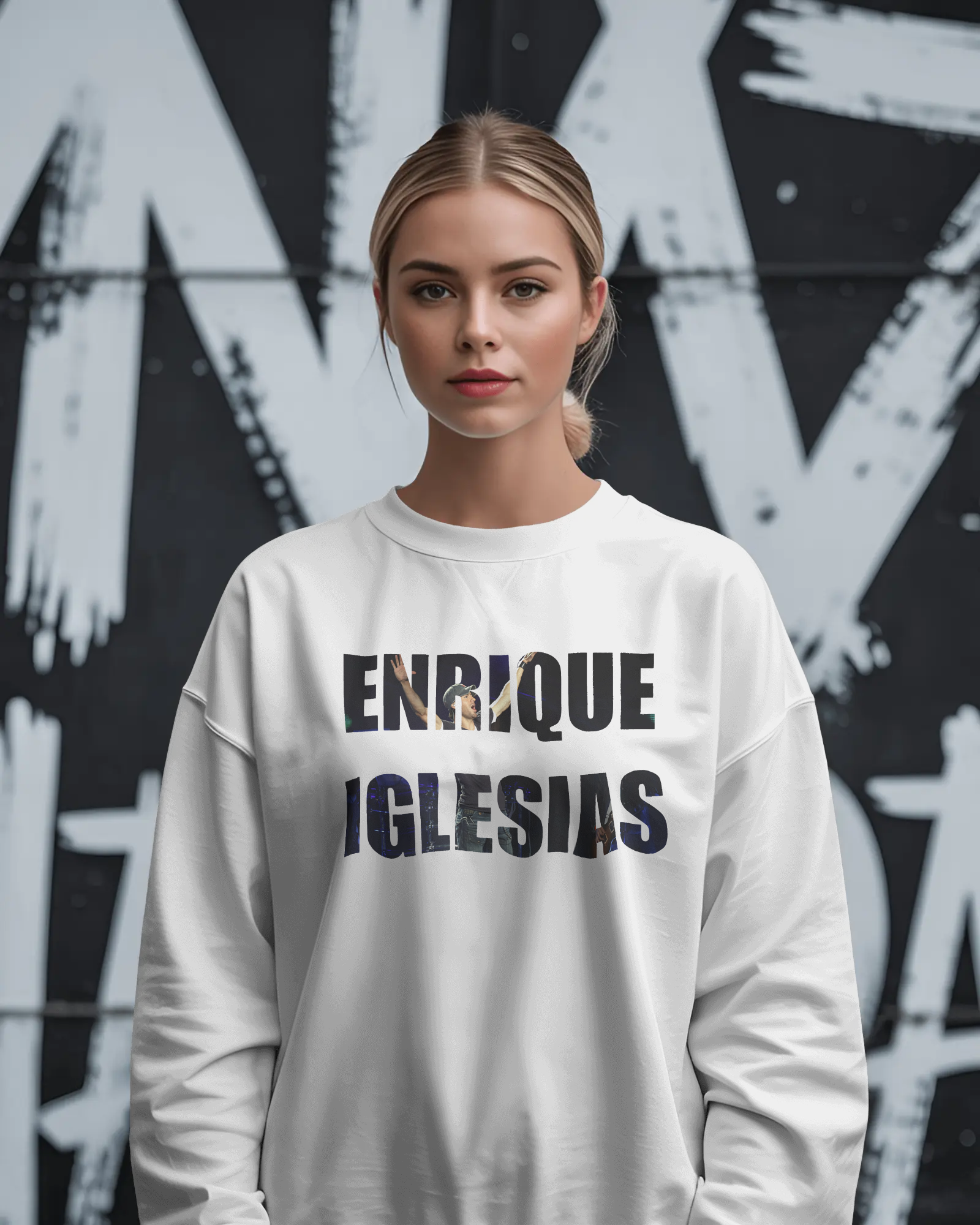 Enrique Iglesias Concert Luxe White Sweatshirt – premium cotton tour merch, oversized streetwear sweatshirt for music lovers